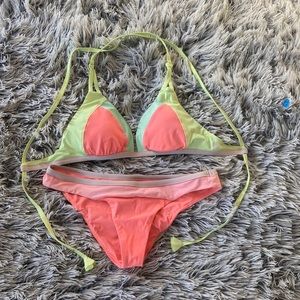 Lululemon tie back bikini